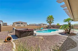 14490 Arthur St, Oak Hills, CA 92344 - Photo 44