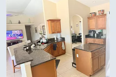 17443 Walnut, Hesperia, CA 92345 - Photo 8