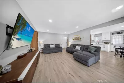 7726 Del Rosa, San Bernardino, CA 92410 - Photo 6