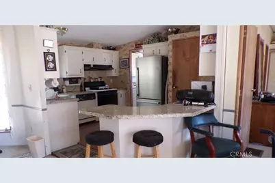 9074 Milpas, Apple Valley, CA 92308 - Photo 14