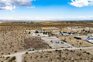 13475 Ailanthus, Phelan, CA 92371 - Photo 40