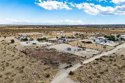 13475 Ailanthus, Phelan, CA 92371 - Photo 42