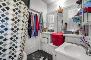 9019 S San Pedro, Los Angeles, CA 90003 - Photo 22