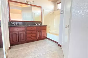 11720 Malagon Dr, Fontana, CA 92337 - Photo 10