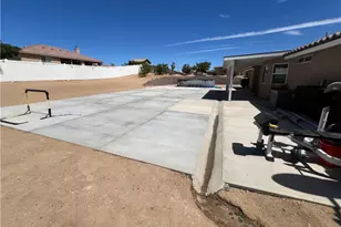 9220 Jacaranda, Hesperia, CA 92345 - Photo 28