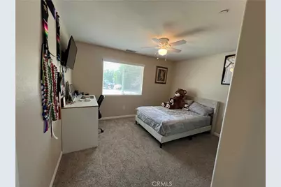 9220 Jacaranda, Hesperia, CA 92345 - Photo 16