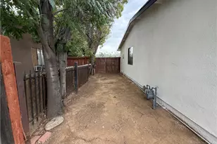 7335 Lydia Ave, Riverside, CA 92504 - Photo 36