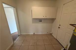 7942 Northgate Ave, Canoga Park, CA 91304 - Photo 12