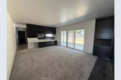 5748 Chelsea Court, Rialto, CA 92377 - Photo 4