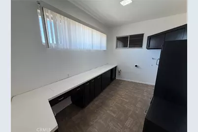 5748 Chelsea Court, Rialto, CA 92377 - Photo 12