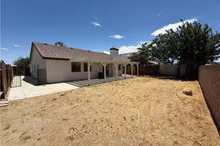 44937 Gloriosa Ln, Lancaster, CA 93535 - Photo 36