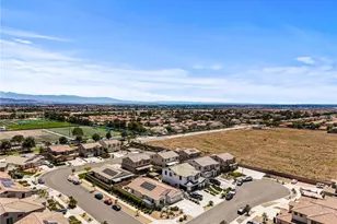 16083 Muirfield, Fontana, CA 92336 - Photo 44