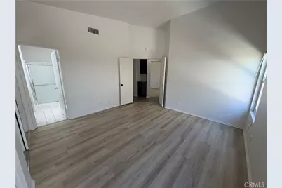 23521 Via Chantilly, Valencia, CA 91355 - Photo 22