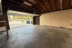 23521 Via Chantilly, Valencia, CA 91355 - Photo 52