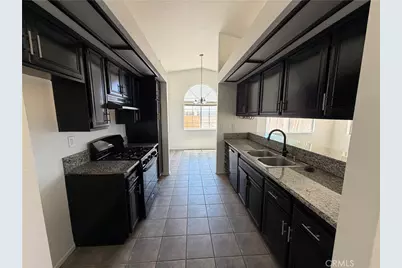 23521 Via Chantilly, Valencia, CA 91355 - Photo 12