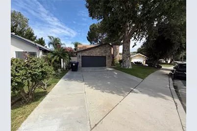 23521 Via Chantilly, Valencia, CA 91355 - Photo 1