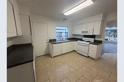 117 Evergreen Place, Perris, CA 92571 - Photo 6