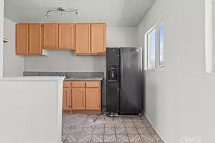 1362 E 20th St, Los Angeles, CA 90011 - Photo 16