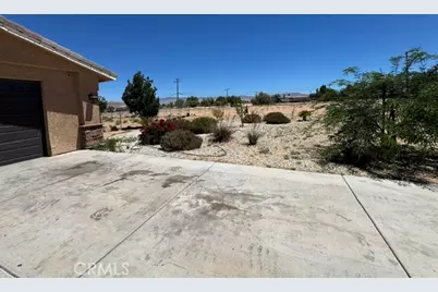 21832 Thunderbird, Apple Valley, CA 92307 - Photo 4
