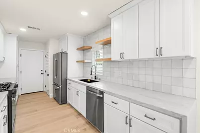 1945 Sundance, Costa Mesa, CA 92627 - Photo 10