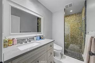 6315 Marina Pacifica Dr, Long Beach, CA 90803 - Photo 16