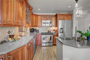 6315 Marina Pacifica Dr, Long Beach, CA 90803 - Photo 4