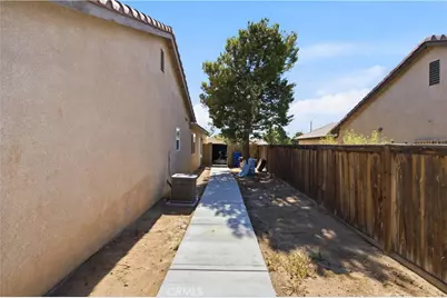 14513 Palm Street, Adelanto, CA 92301 - Photo 32
