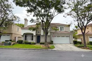 126 Ball Dr, Claremont, CA 91711 - Photo 1