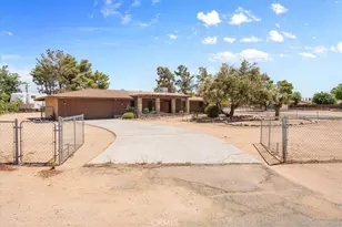 19801 Talihina, Apple Valley, CA 92307 - Photo 2