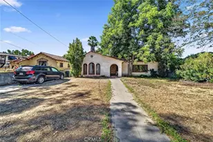 1050 Atchison, Pasadena, CA 91104 - Photo 2