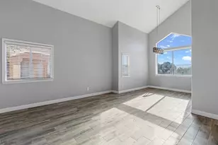 13055 High Vista St, Victorville, CA 92395 - Photo 4
