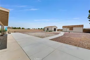 13931 Falling Leaf Rd, Apple Valley, CA 92307 - Photo 32