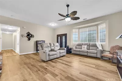 13931 Falling Leaf Road, Apple Valley, CA 92307 - Photo 2