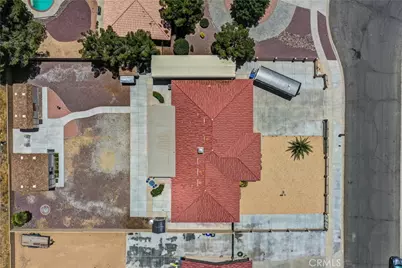 13931 Falling Leaf Road, Apple Valley, CA 92307 - Photo 40