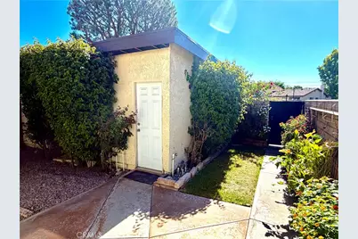 10717 Mountain View Avenue, Loma Linda, CA 92354 - Photo 6