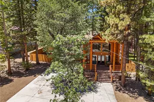 792 Golden W, Big Bear Lake, CA 92315 - Photo 2