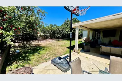 2152 S Cherry, Ontario, CA 91761 - Photo 44