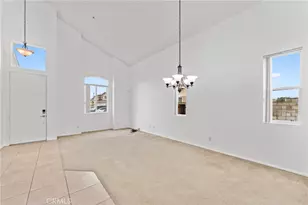 8751 Metta Cir, Riverside, CA 92503 - Photo 10