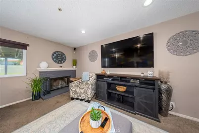 8934 Sultana, Fontana, CA 92335 - Photo 8