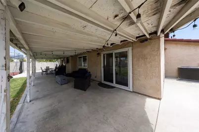 8934 Sultana, Fontana, CA 92335 - Photo 28