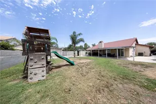 8934 Sultana, Fontana, CA 92335 - Photo 30