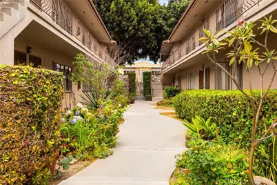 1400 E 3rd #6, Long Beach, CA 90802 - Photo 4