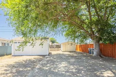 4958 E San Rafael Street, Compton, CA 90221 - Photo 26