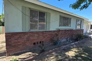 237 W Van Koevering, Rialto, CA 92376 - Photo 2