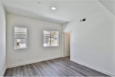 6836 Whitman Avenue, Van Nuys, CA 91406 - Photo 36