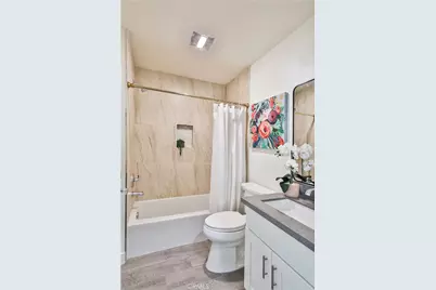6836 Whitman Avenue, Van Nuys, CA 91406 - Photo 12