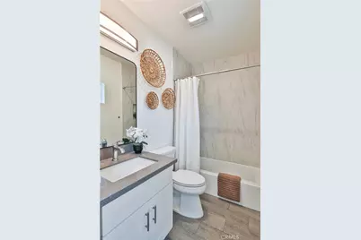 6836 Whitman Avenue, Van Nuys, CA 91406 - Photo 26