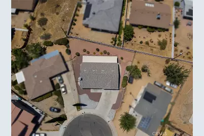 17141 Millbrook, Victorville, CA 92395 - Photo 38