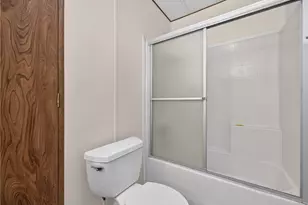 1456 E Philadelphia Ave, Ontario, CA 91761 - Photo 10