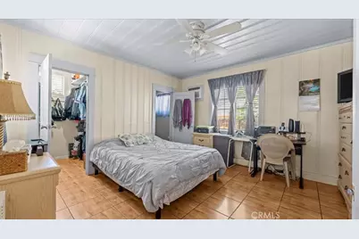 1146 W 74th Street, Los Angeles, CA 90044 - Photo 24